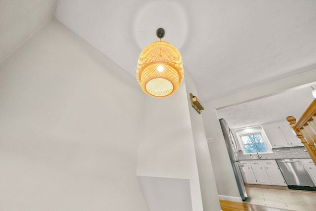 5 Samson Rd, Foxboro, MA 02035