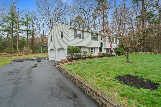 5 Samson Rd, Foxboro, MA 02035