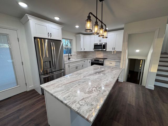 6039 Porter Drive, Harrison, TN 37341