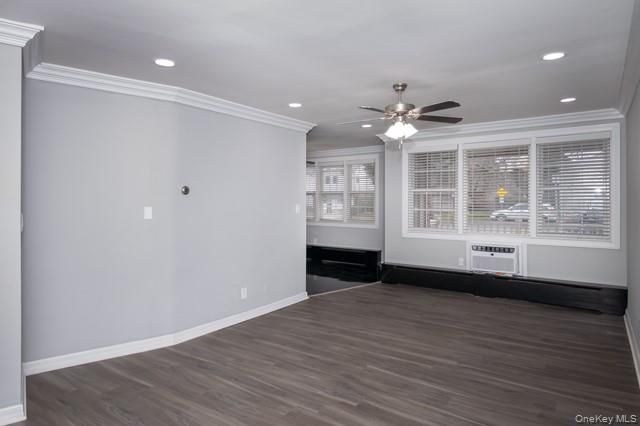 69 Prospect Avenue 7P, Hewlett, NY 11557