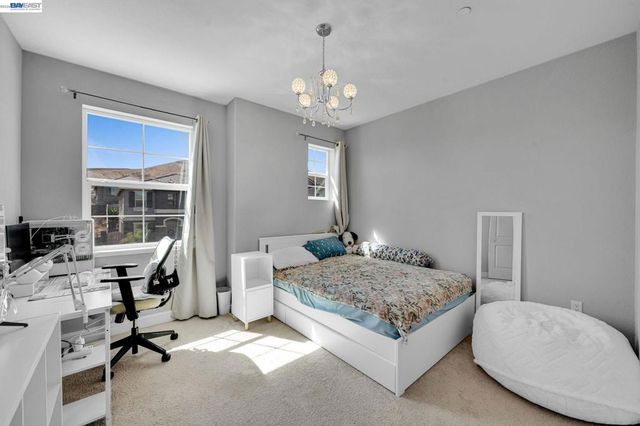 2737 Rio Seco Dr, Bay Point, CA 94565