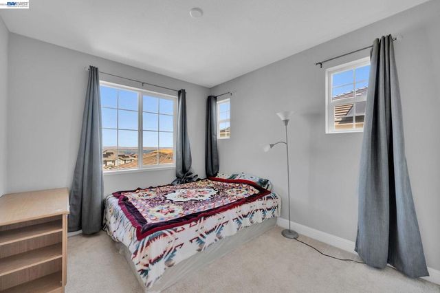 2737 Rio Seco Dr, Bay Point, CA 94565