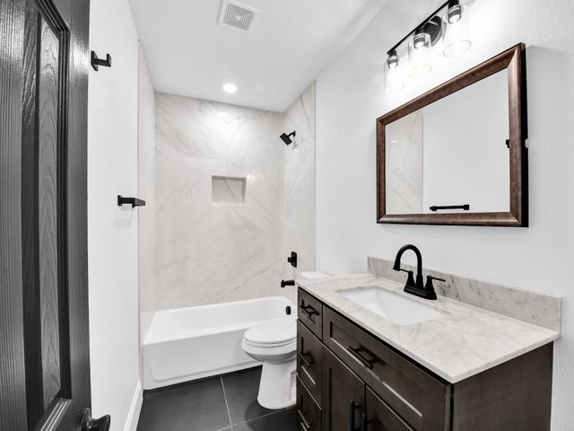 9101 Oels Street, White Settlement, TX 76108