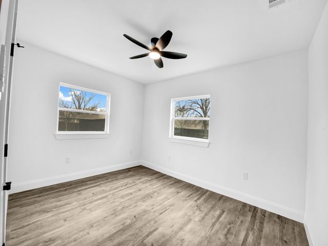 9101 Oels Street, White Settlement, TX 76108