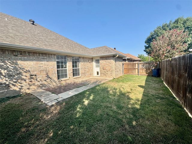 1003 Dawn Court, Granbury, TX 76048