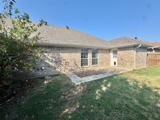 1003 Dawn Court, Granbury, TX 76048