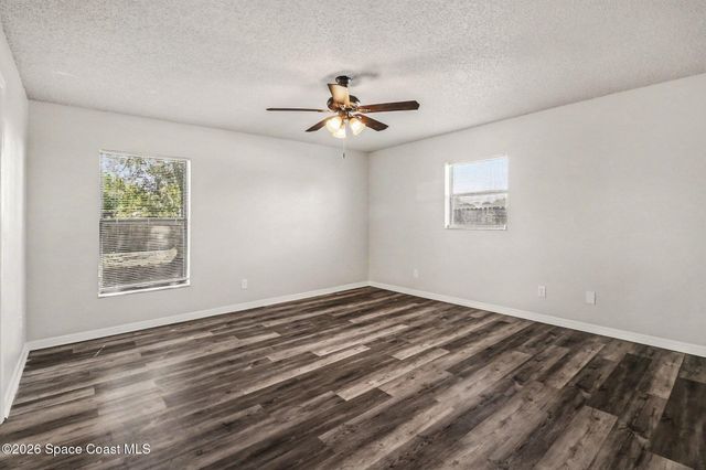 427 Frankford Avenue NW, Palm Bay, FL 32907