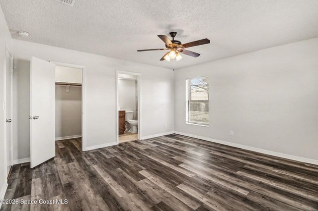 427 Frankford Avenue NW, Palm Bay, FL 32907