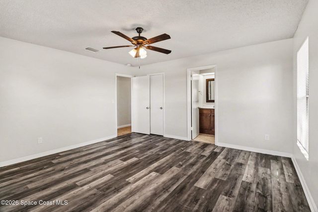 427 Frankford Avenue NW, Palm Bay, FL 32907