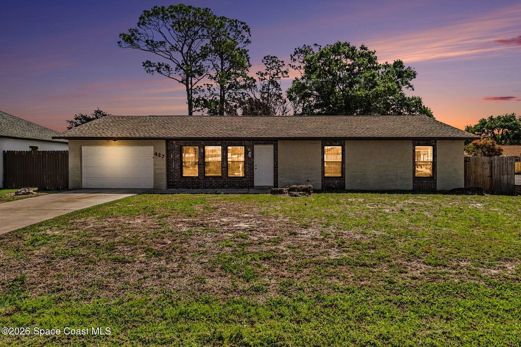 427 Frankford Avenue NW, Palm Bay, FL 32907