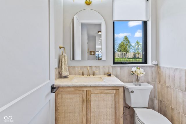 16230 Remington Drive, Fishers, IN 46037