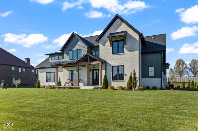 16230 Remington Drive, Fishers, IN 46037