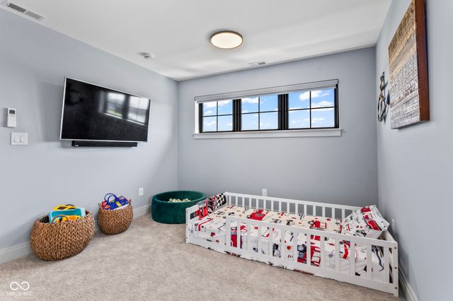 16230 Remington Drive, Fishers, IN 46037