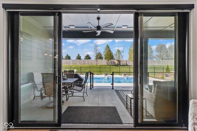 16230 Remington Drive, Fishers, IN 46037