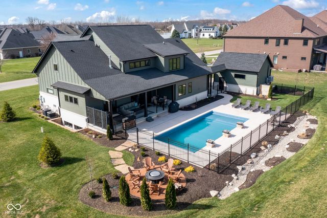 16230 Remington Drive, Fishers, IN 46037