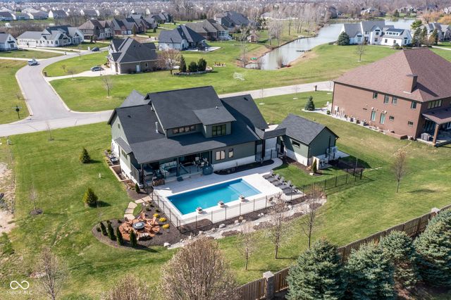 16230 Remington Drive, Fishers, IN 46037
