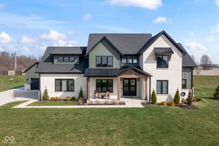 16230 Remington Drive, Fishers, IN 46037