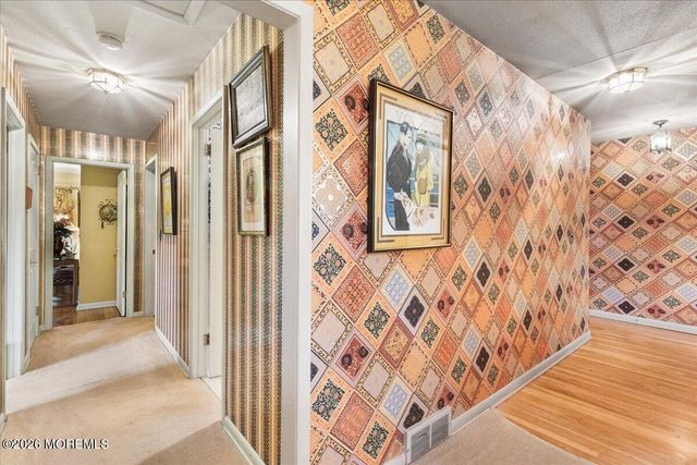 204 Dutch Lane Road, Freehold, NJ 07728