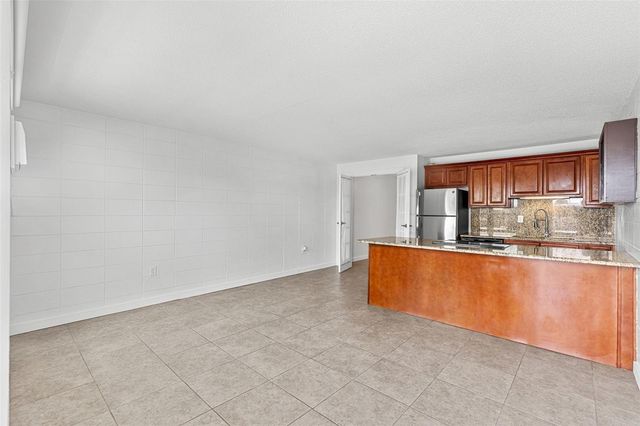 420 TYLER AVENUE 4-3, Cape Canaveral, FL 32920