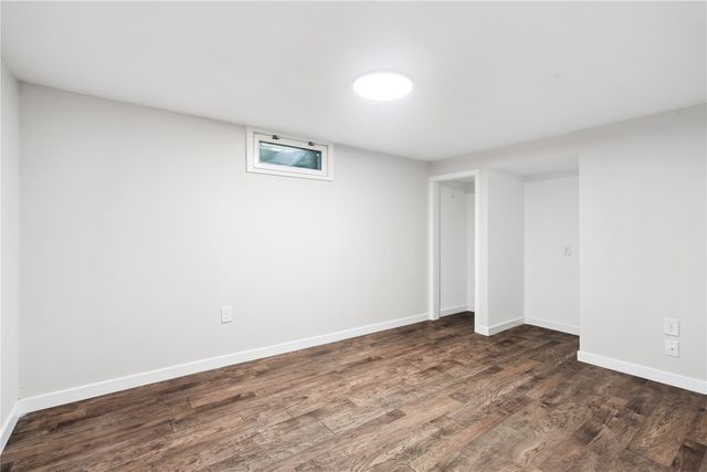 1536 Woodside Drive NW, Cedar Rapids, IA 52405