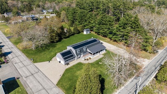 125 Doctor Braley Rd, Freetown, MA 02717