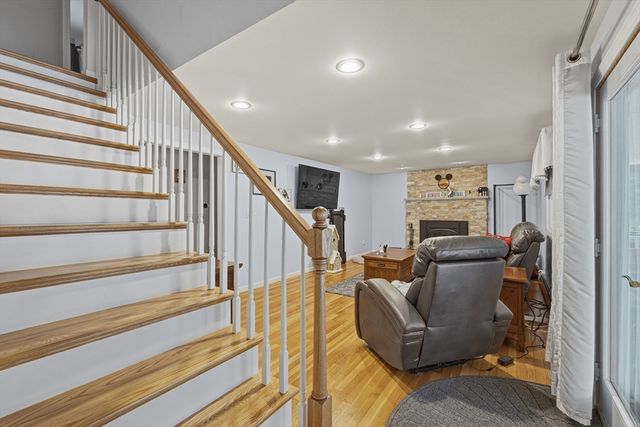 125 Doctor Braley Rd, Freetown, MA 02717