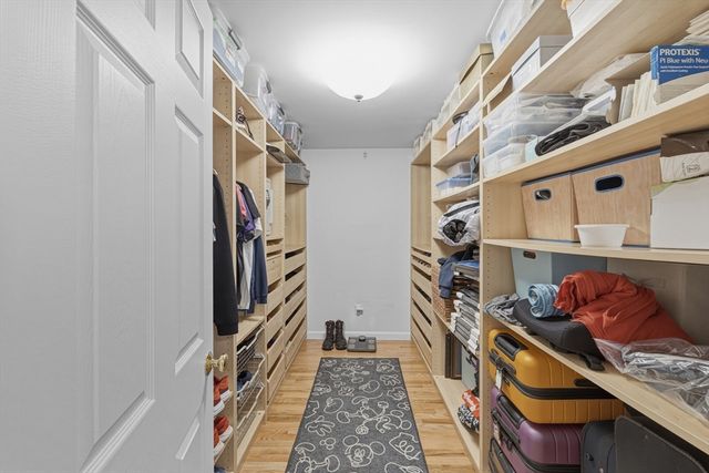 125 Doctor Braley Rd, Freetown, MA 02717