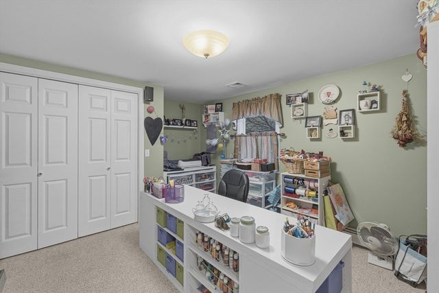 125 Doctor Braley Rd, Freetown, MA 02717