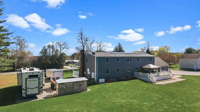 125 Doctor Braley Rd, Freetown, MA 02717
