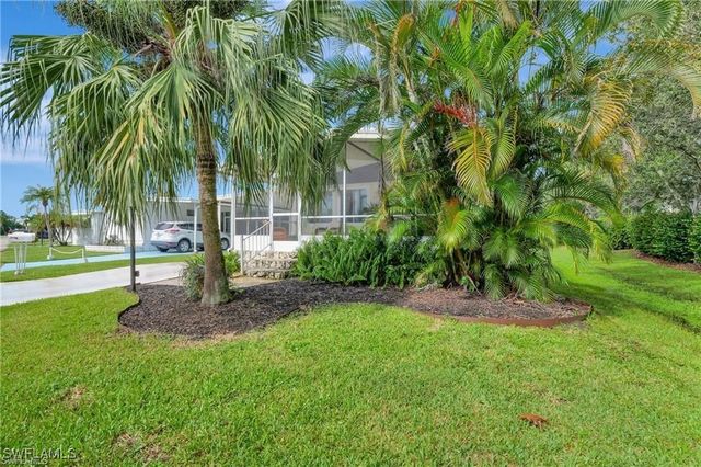 193 Carissa LN 89, Naples, FL 34114