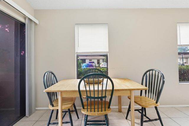 2832 Stoneway Lane B, Fort Pierce, FL 34982