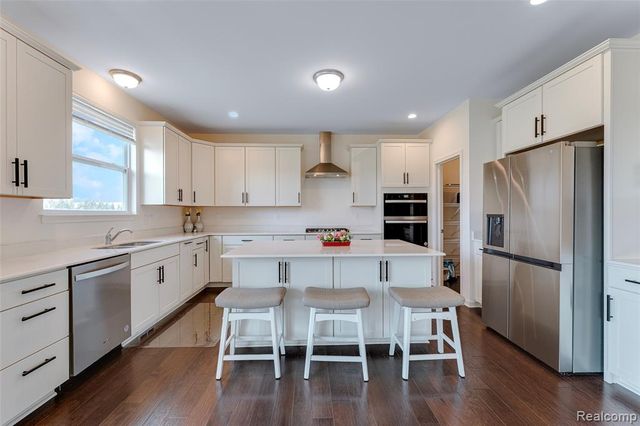 50936 Baileys Landing, Canton, MI 48187