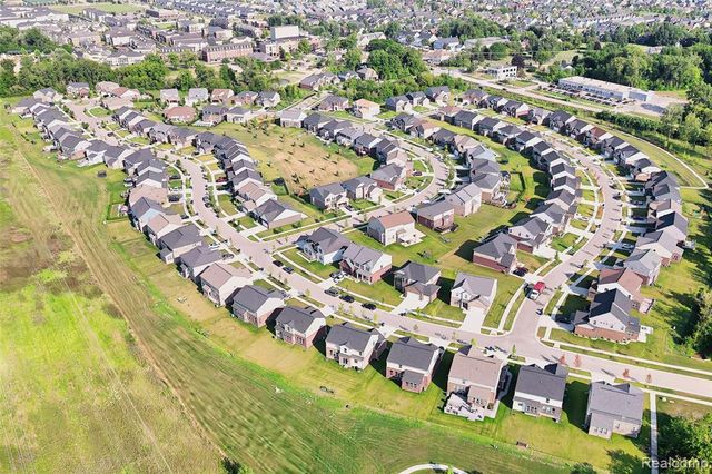 50936 Baileys Landing, Canton, MI 48187