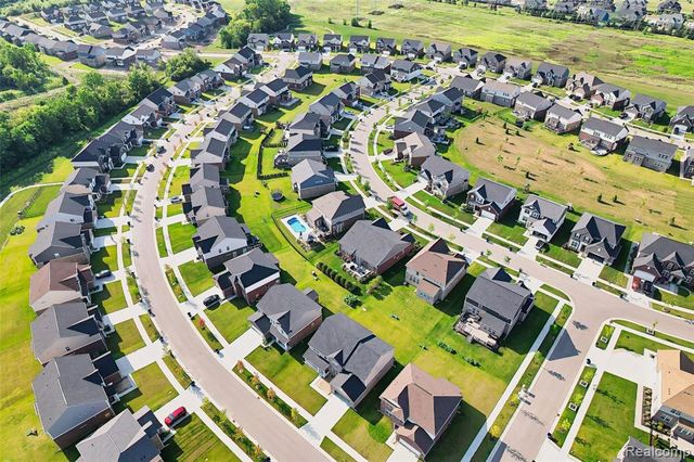 50936 Baileys Landing, Canton, MI 48187