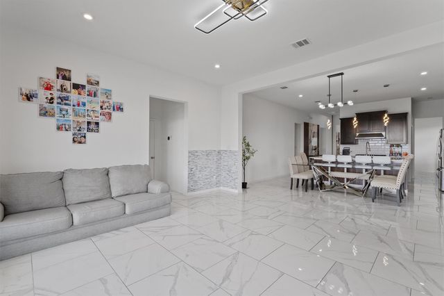 1332 Al Fresco CV, Leander, TX 78641