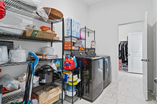 1332 Al Fresco CV, Leander, TX 78641