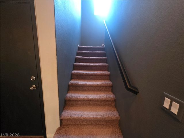 6939 Smiling Cloud Avenue, Henderson, NV 89011