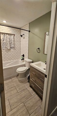 6766 Broadacres Road, Shreveport, LA 71129