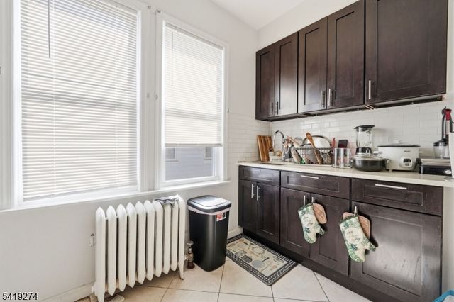 103 W Price St, Linden City, NJ 07036