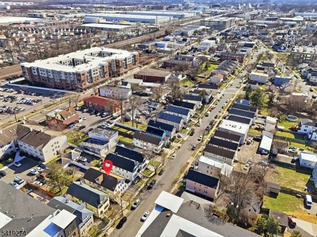 103 W Price St, Linden City, NJ 07036