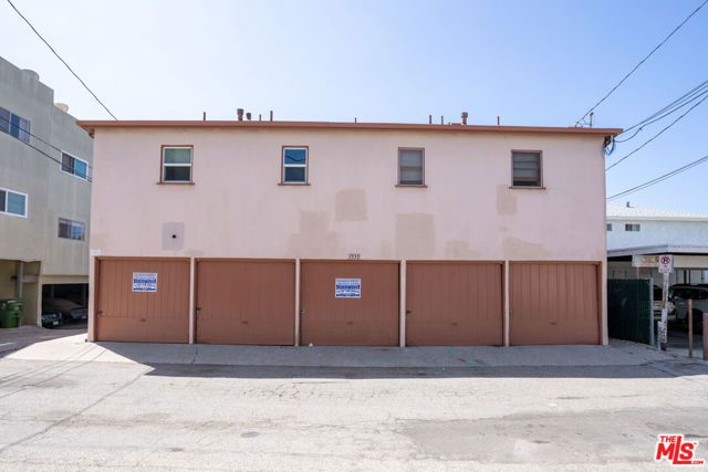 1937 12th Street, Santa Monica, CA 90404
