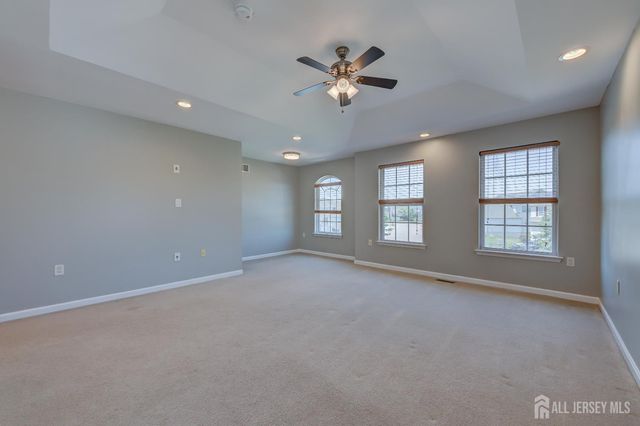 32 Carnation Road, Monroe, NJ 08831
