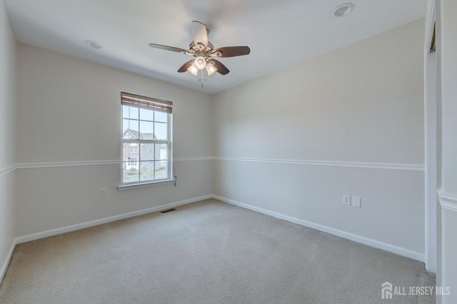 32 Carnation Road, Monroe, NJ 08831