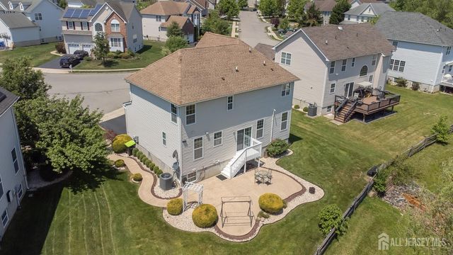 32 Carnation Road, Monroe, NJ 08831