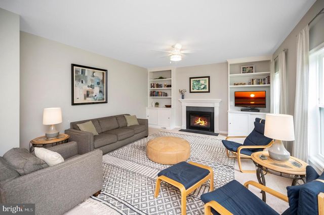 68 BRONCO LN, Fredericksburg, VA 22406