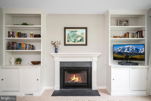 68 BRONCO LN, Fredericksburg, VA 22406
