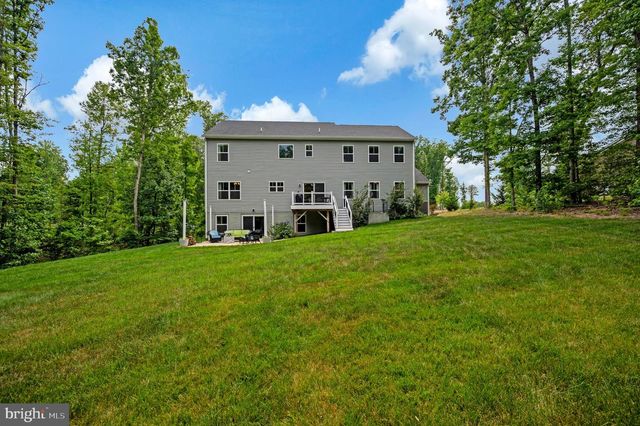 68 BRONCO LN, Fredericksburg, VA 22406