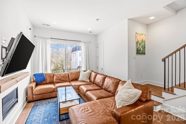 2631 Archdale Drive, Charlotte, NC 28210