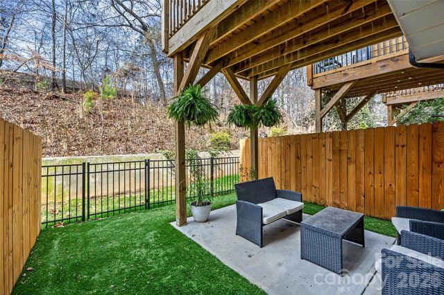 2631 Archdale Drive, Charlotte, NC 28210