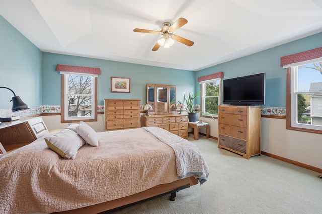 1846 Baltimore Drive, Elk Grove Village, IL 60007